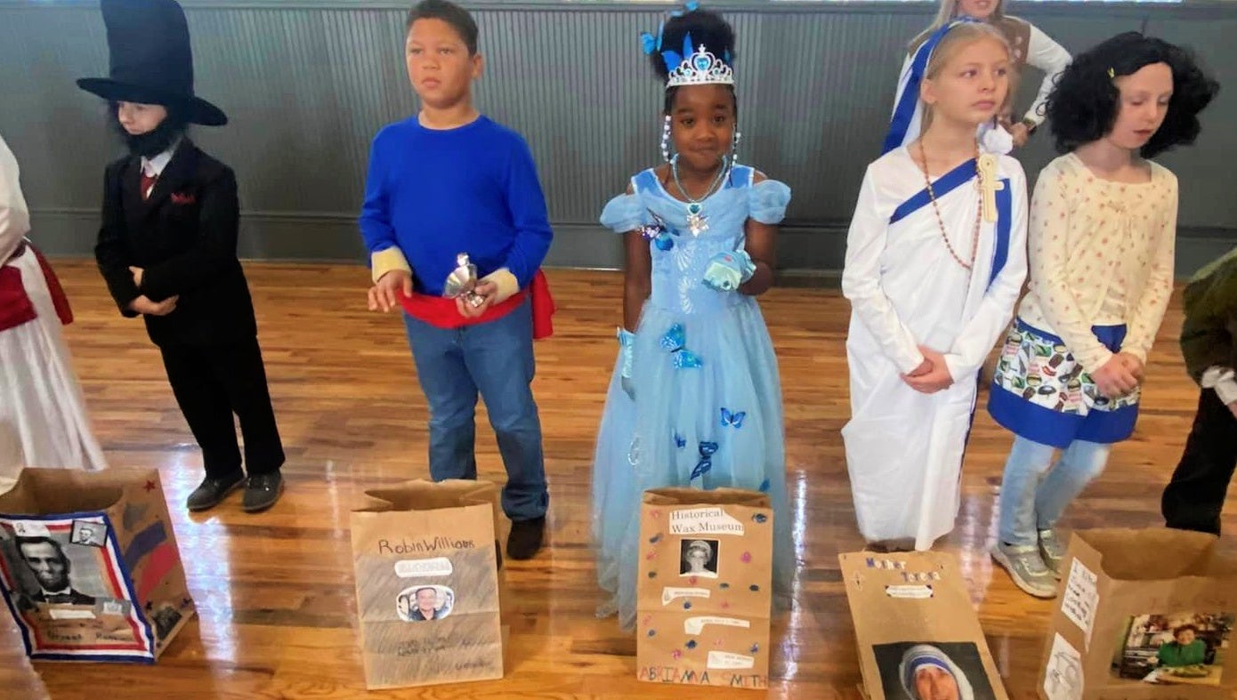 Dublin Elementary School 5th Graders Bring a Wax Museum to Life